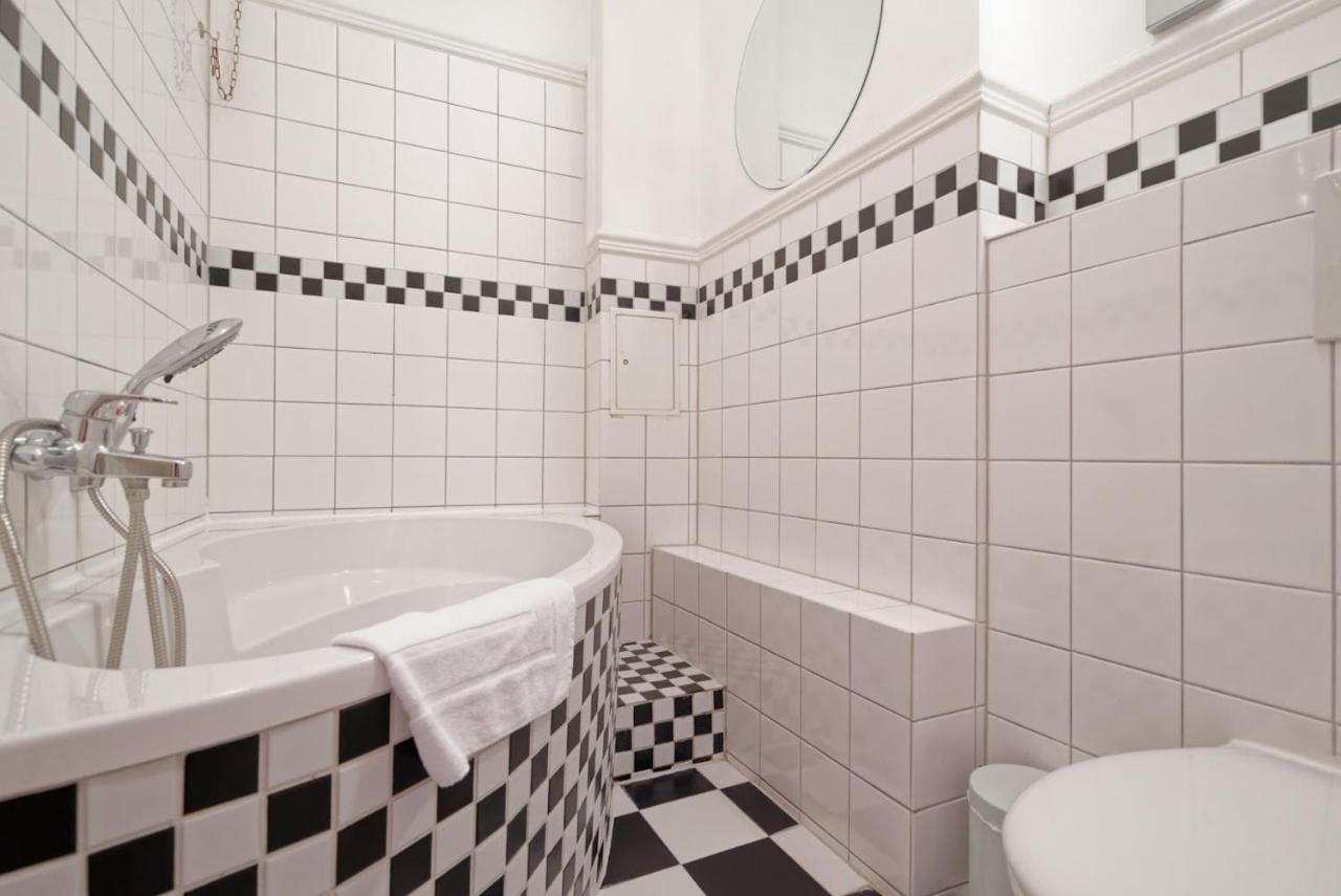 Hotel Am Adenauerplatz Berlin Ngoại thất bức ảnh