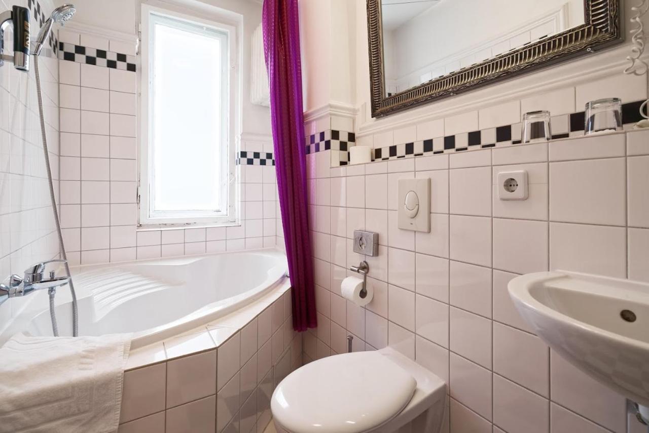 Hotel Am Adenauerplatz Berlin Ngoại thất bức ảnh