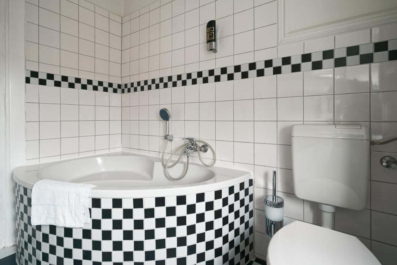 Hotel Am Adenauerplatz Berlin Ngoại thất bức ảnh