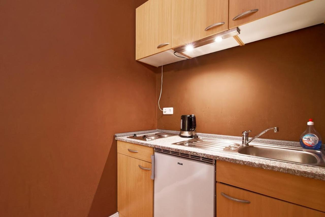 Hotel Am Adenauerplatz Berlin Ngoại thất bức ảnh